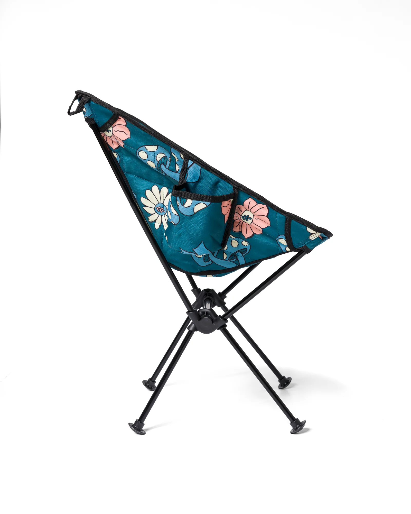 Shrooms Quilted Packable Camp Chair - Image 4